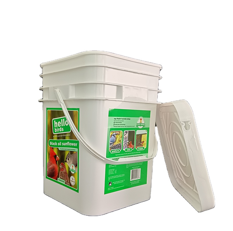 Secchi di plastica quadrati